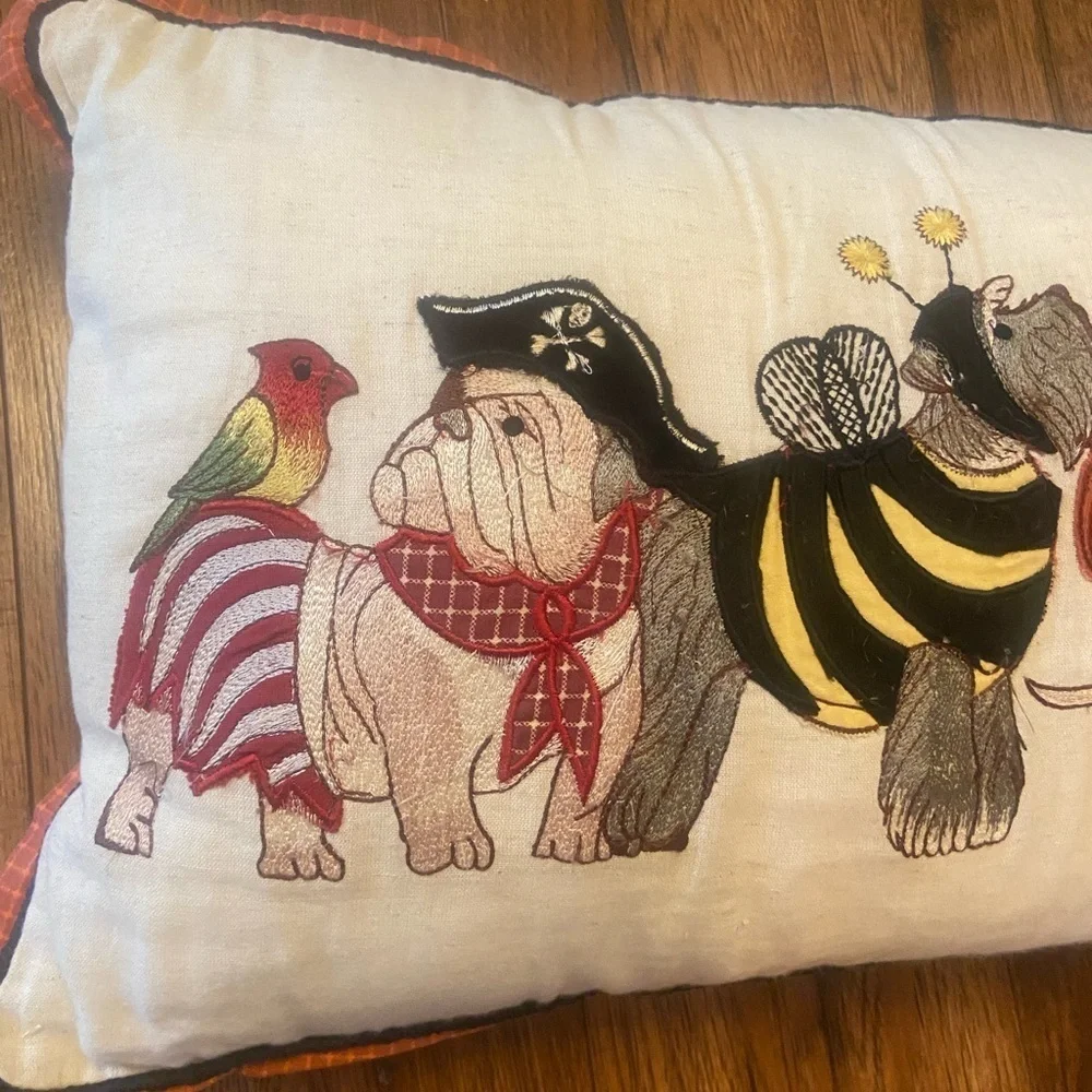 Pier 1 One Halloween Embroidered Dog Parade 22